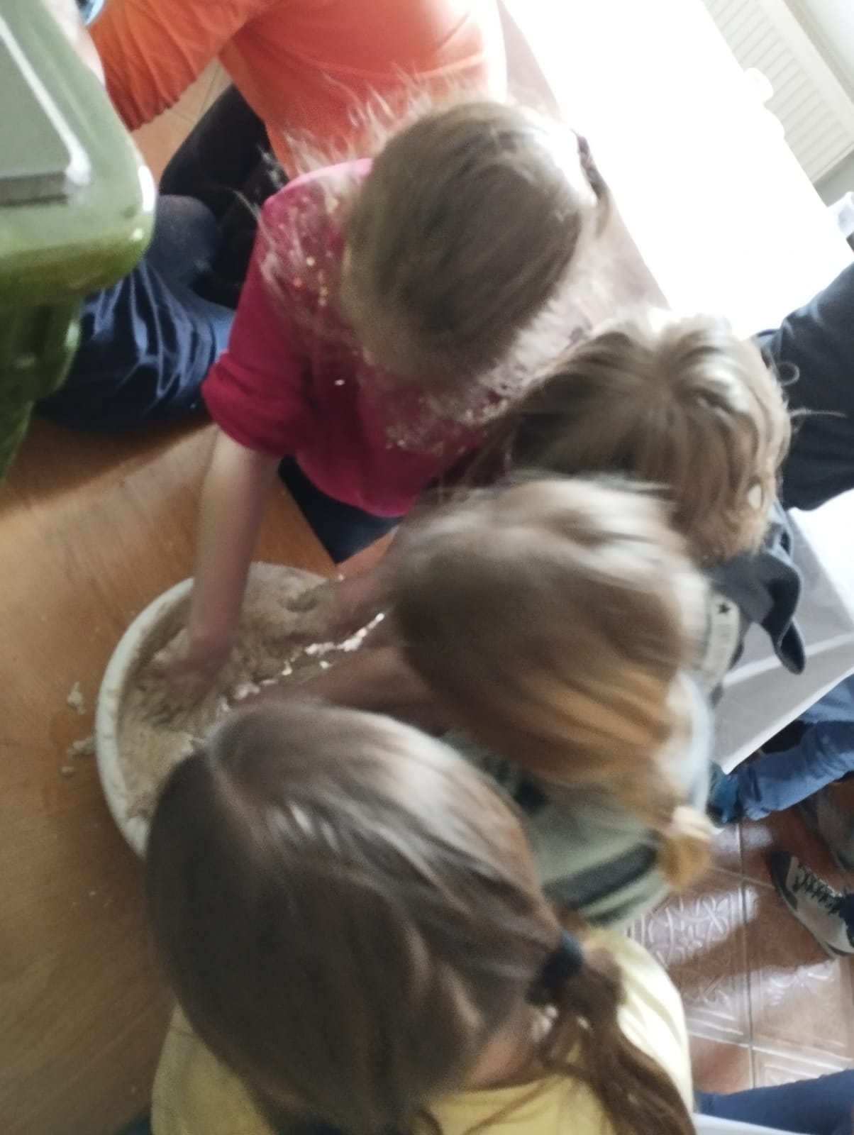 Brot backen mit Kindern