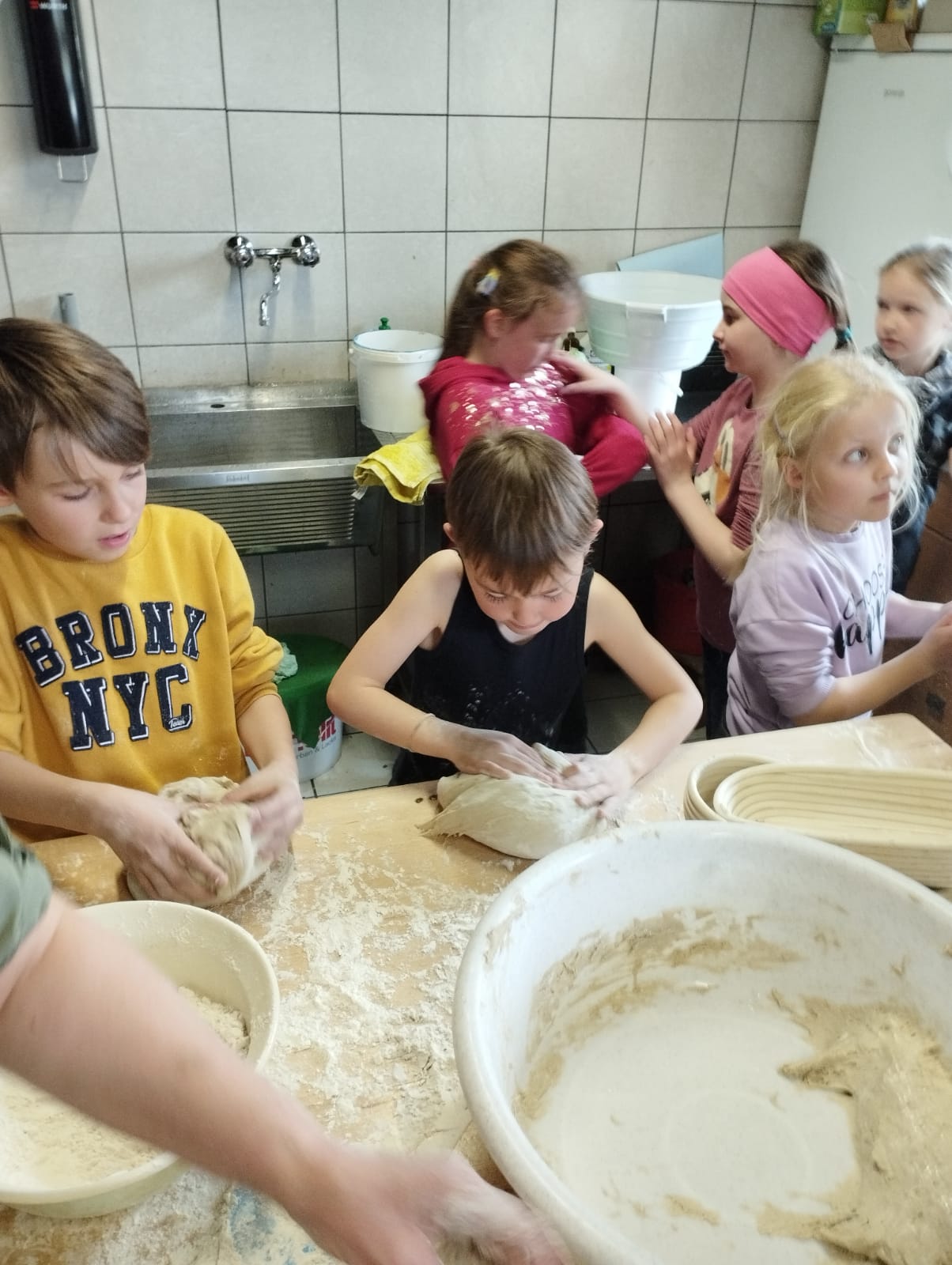 Brot backen mit Kindern